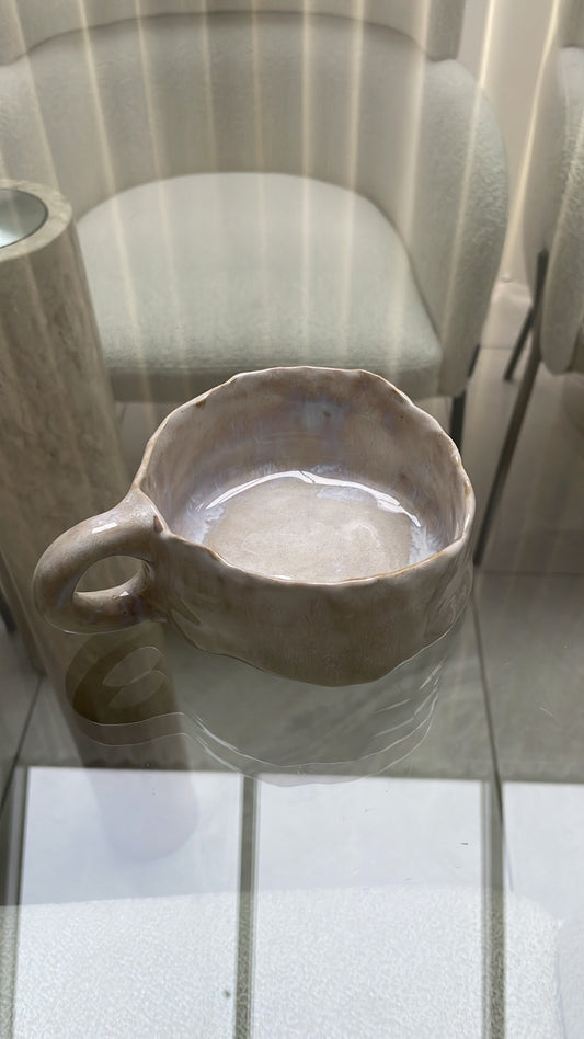 chubby mug - shell